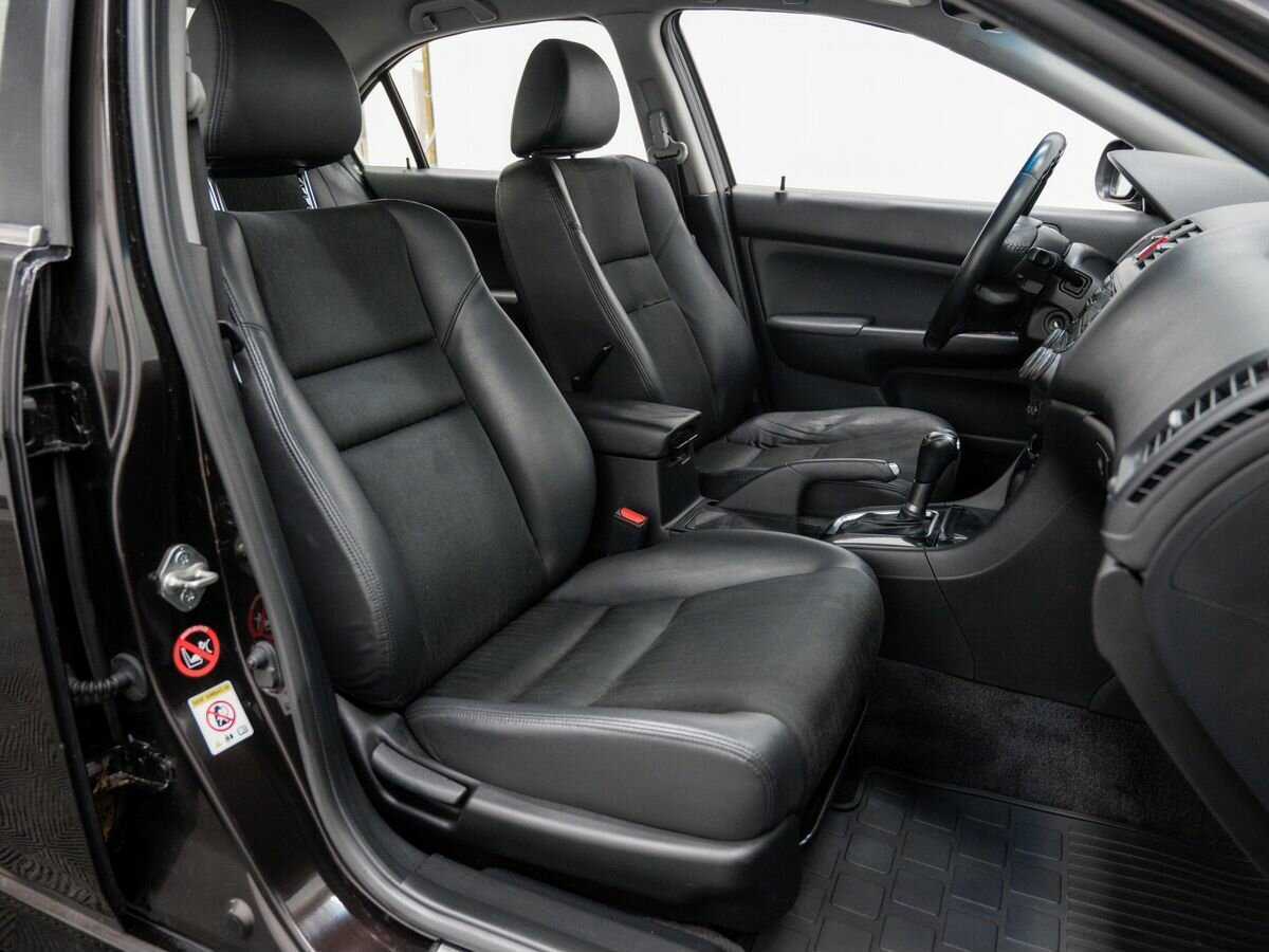 Купить Honda Accord с пробегом. Фото: #7