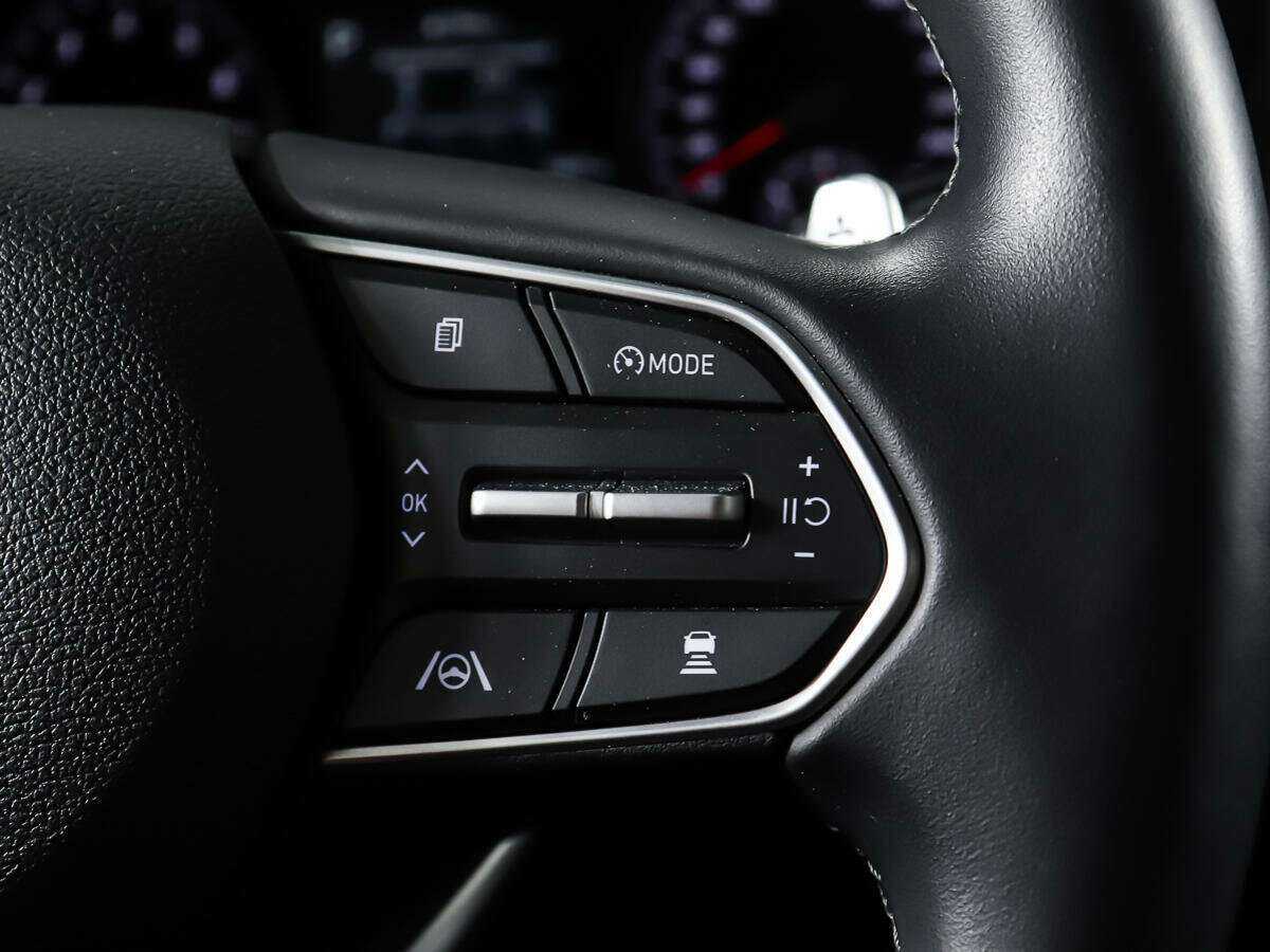 Купить Hyundai Santa Fe с пробегом. Фото: #16