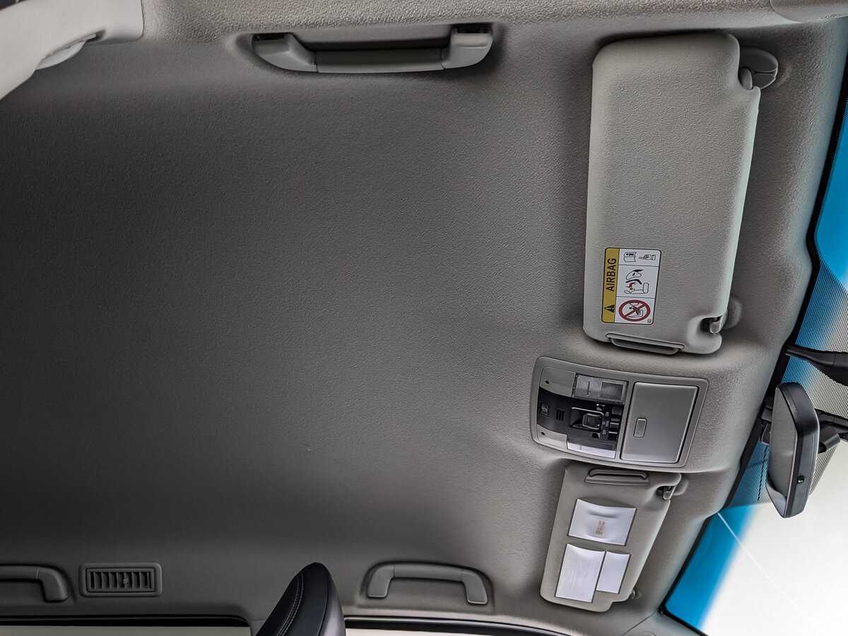 Купить Toyota Land Cruiser Prado с пробегом. Фото: #16