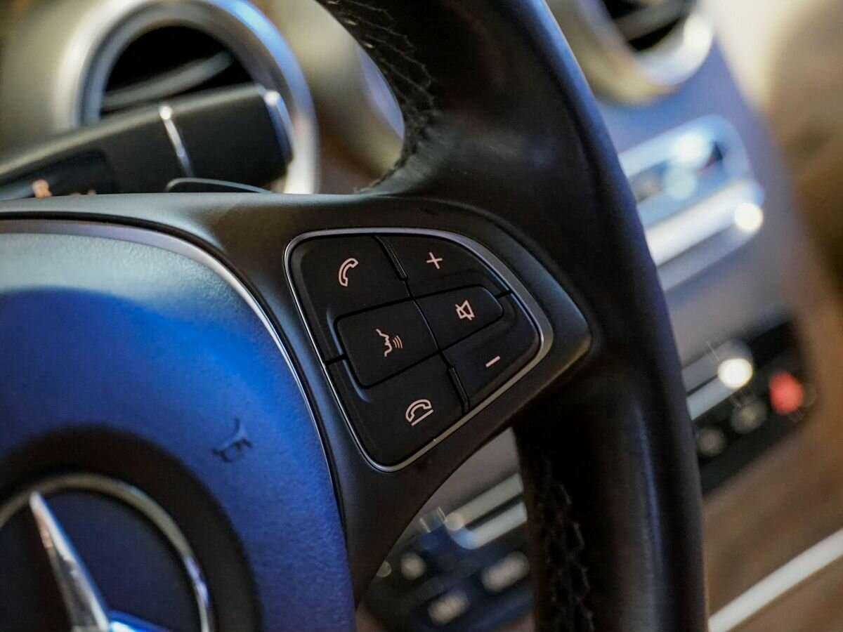 Купить Mercedes-Benz GLC с пробегом. Фото: #17