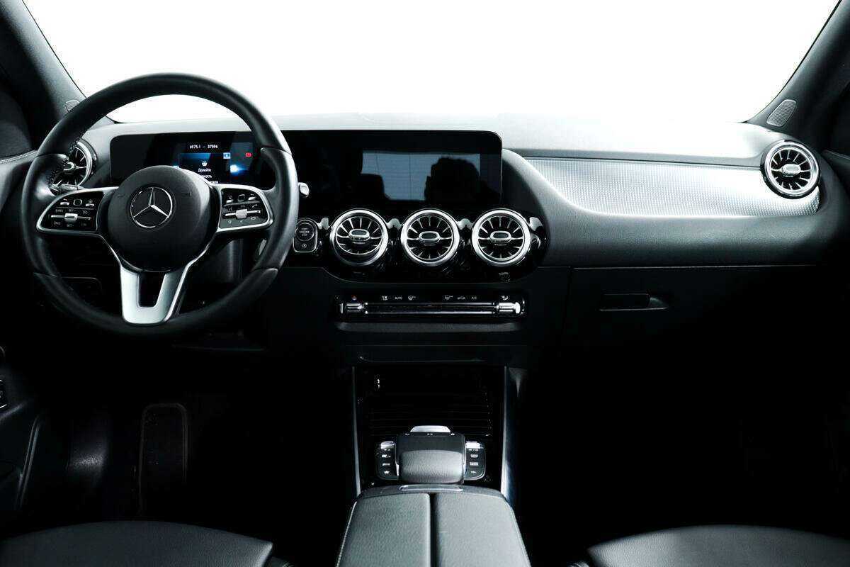 Купить Mercedes-Benz GLA с пробегом. Фото: #10