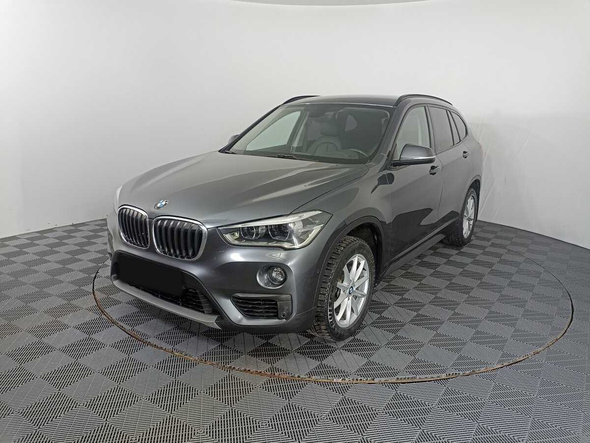 Купить BMW X1 с пробегом. Посмотреть фото