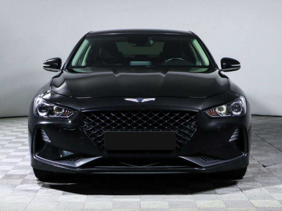 Купить Genesis G70 с пробегом. Фото: #1