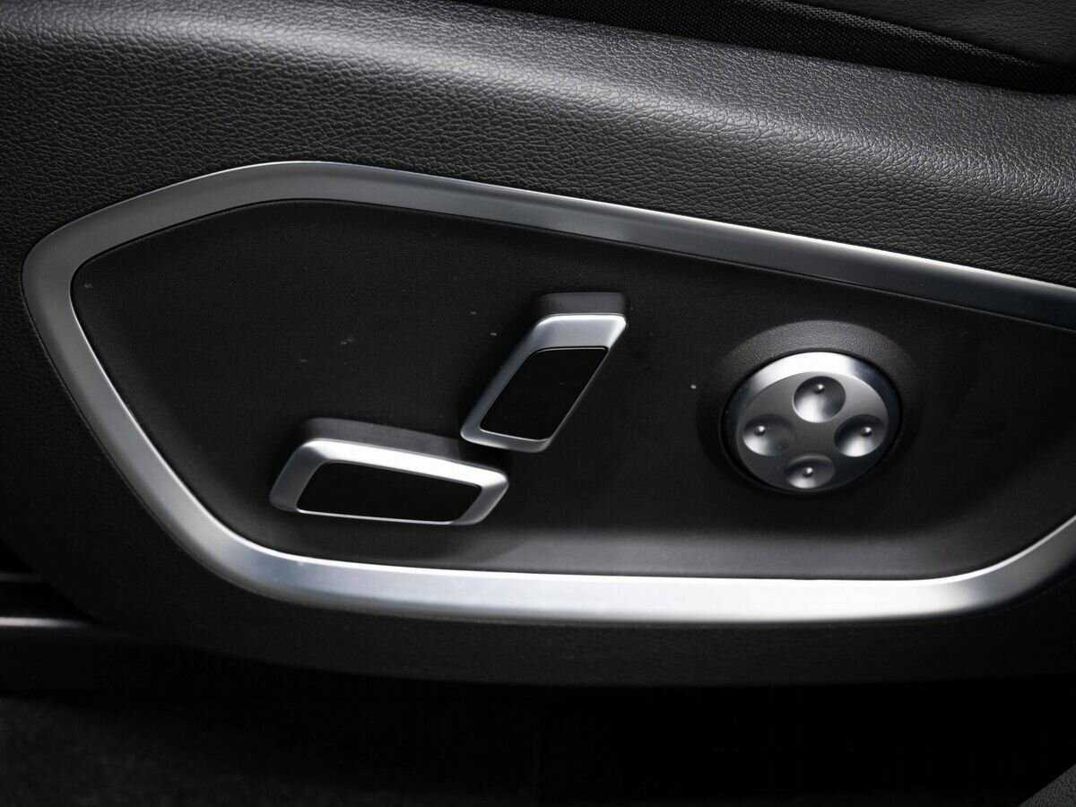 Купить Geely Tugella с пробегом. Фото: #19