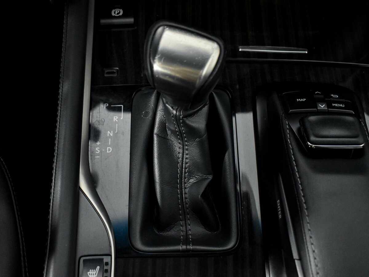 Купить Lexus LX с пробегом. Фото: #7