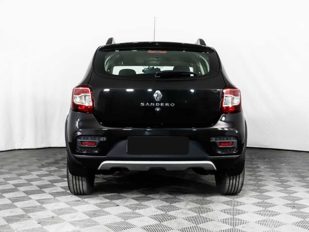Купить Renault Sandero с пробегом. Фото: #2