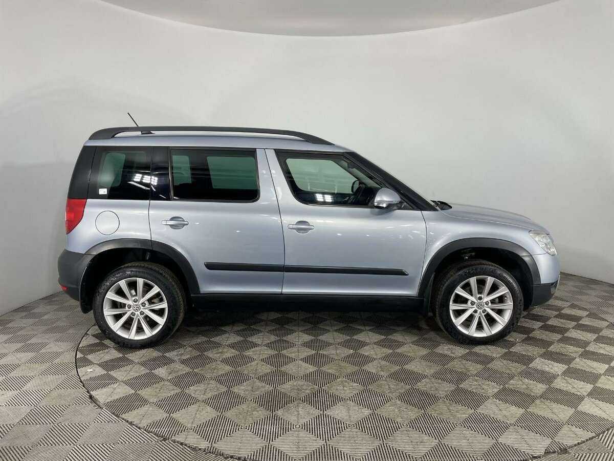 Купить Skoda Yeti с пробегом. Фото: #3