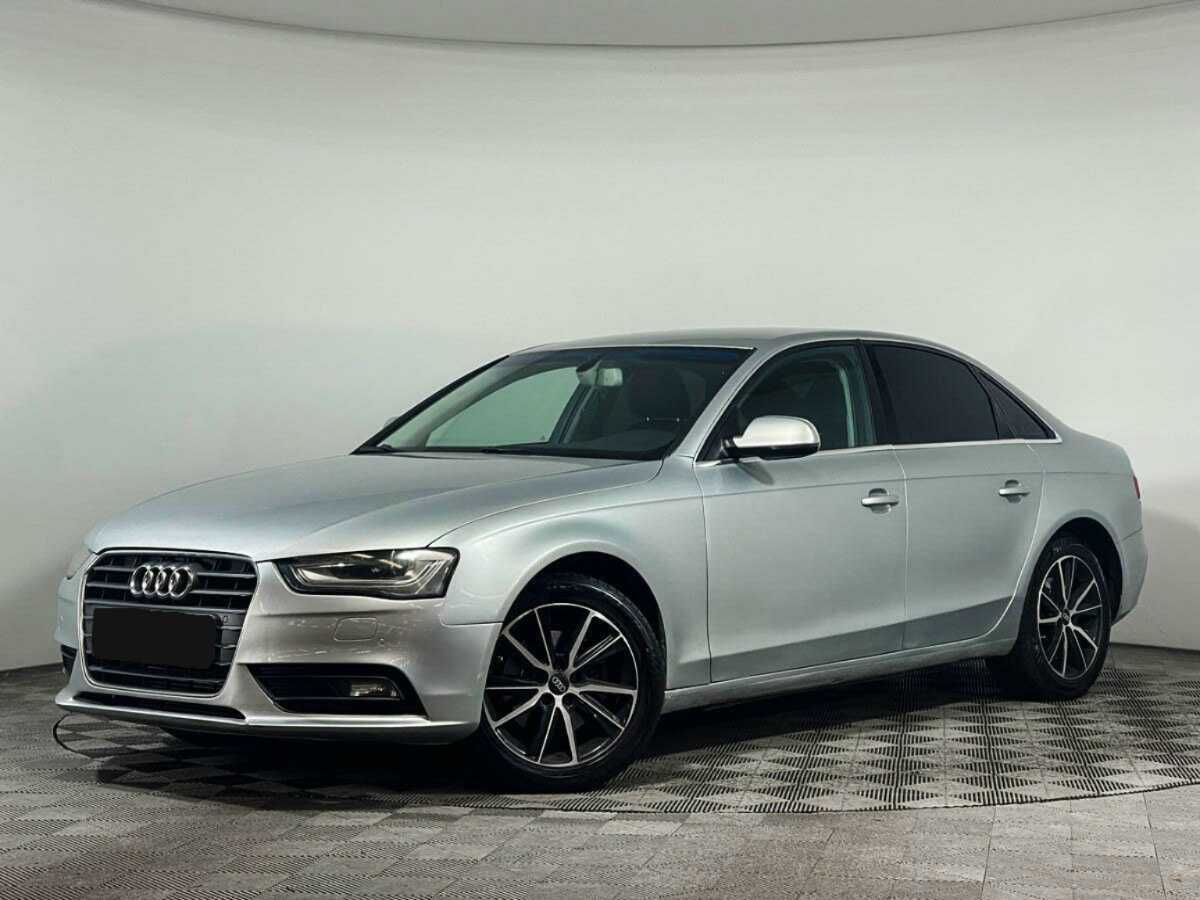 Купить Audi A4 с пробегом. Фото: #0