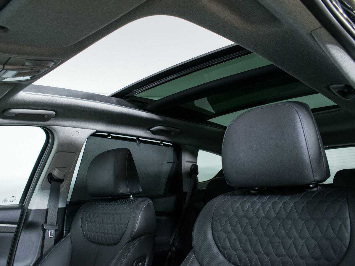 Купить Hyundai Santa Fe с пробегом. Фото: #14