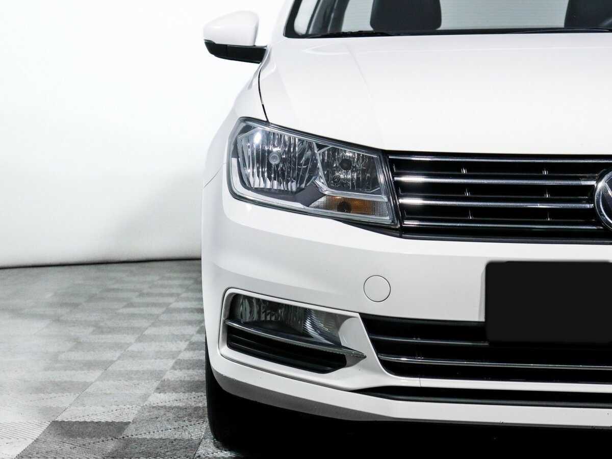 Купить Volkswagen Santana с пробегом. Фото: #14