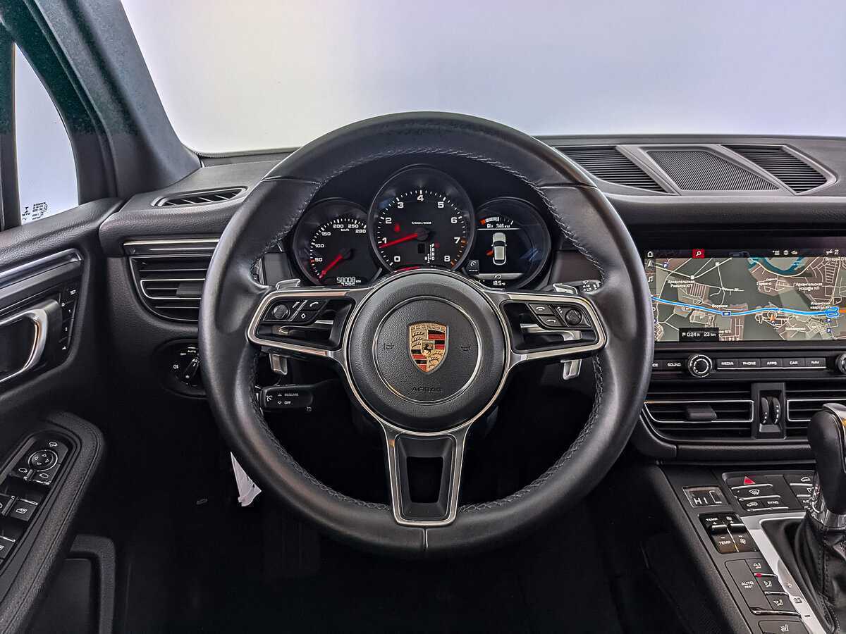 Купить Porsche Macan с пробегом. Фото: #21