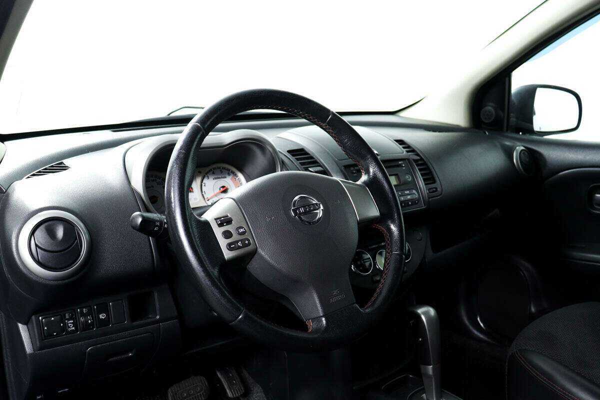 Купить Nissan Note с пробегом. Фото: #12