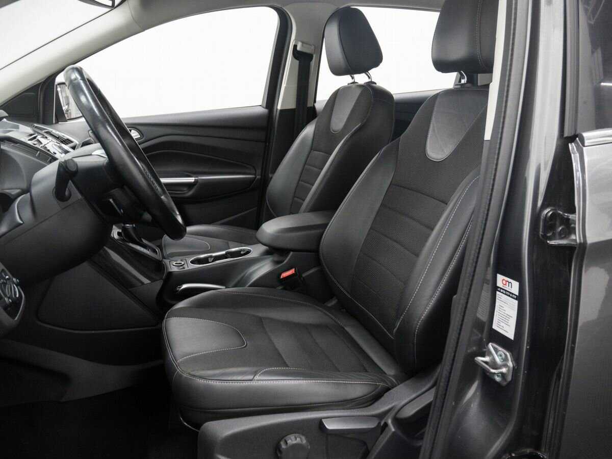 Купить Ford Kuga с пробегом. Фото: #11