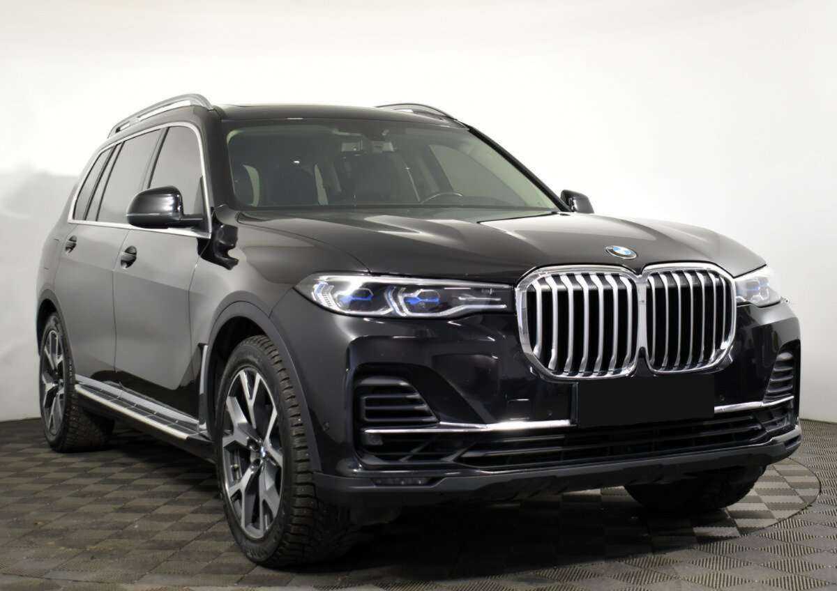 Купить BMW X7 с пробегом. Фото: #2