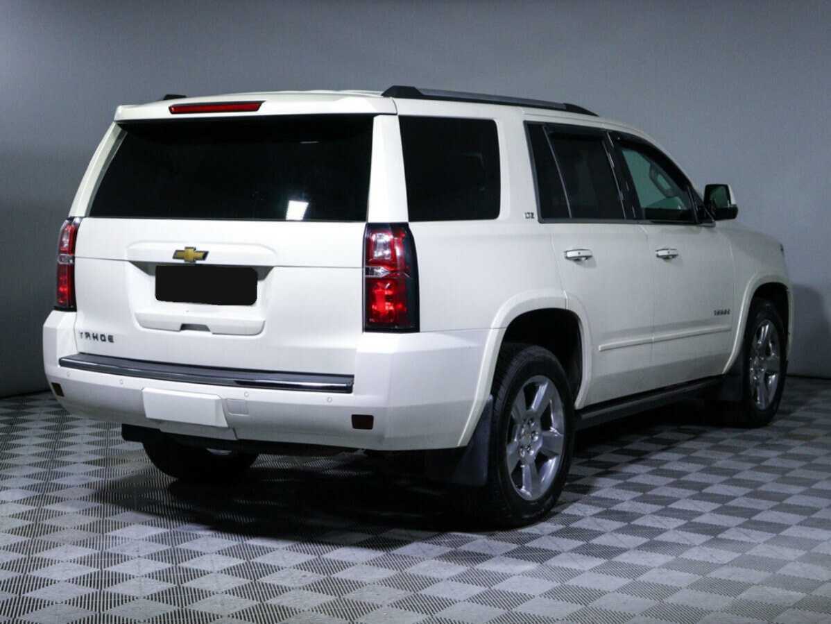 Купить Chevrolet Tahoe с пробегом. Фото: #4