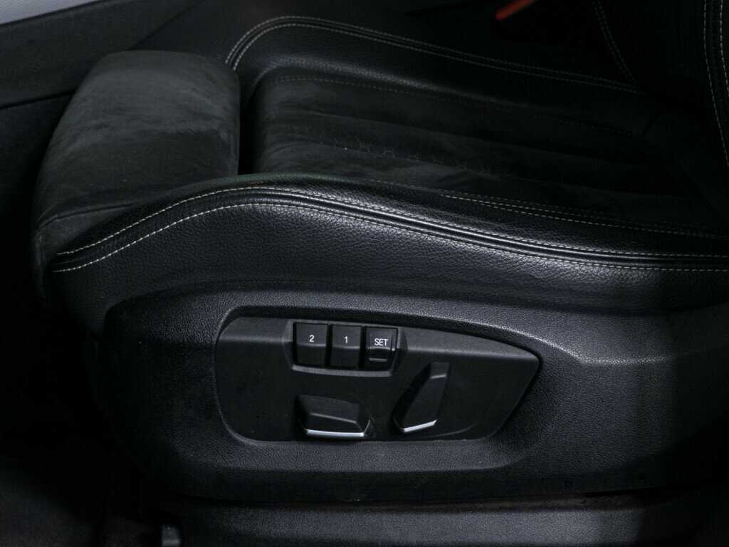 Купить BMW X5 с пробегом. Фото: #19