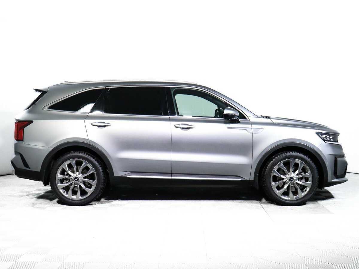 Купить Kia Sorento с пробегом. Фото: #3
