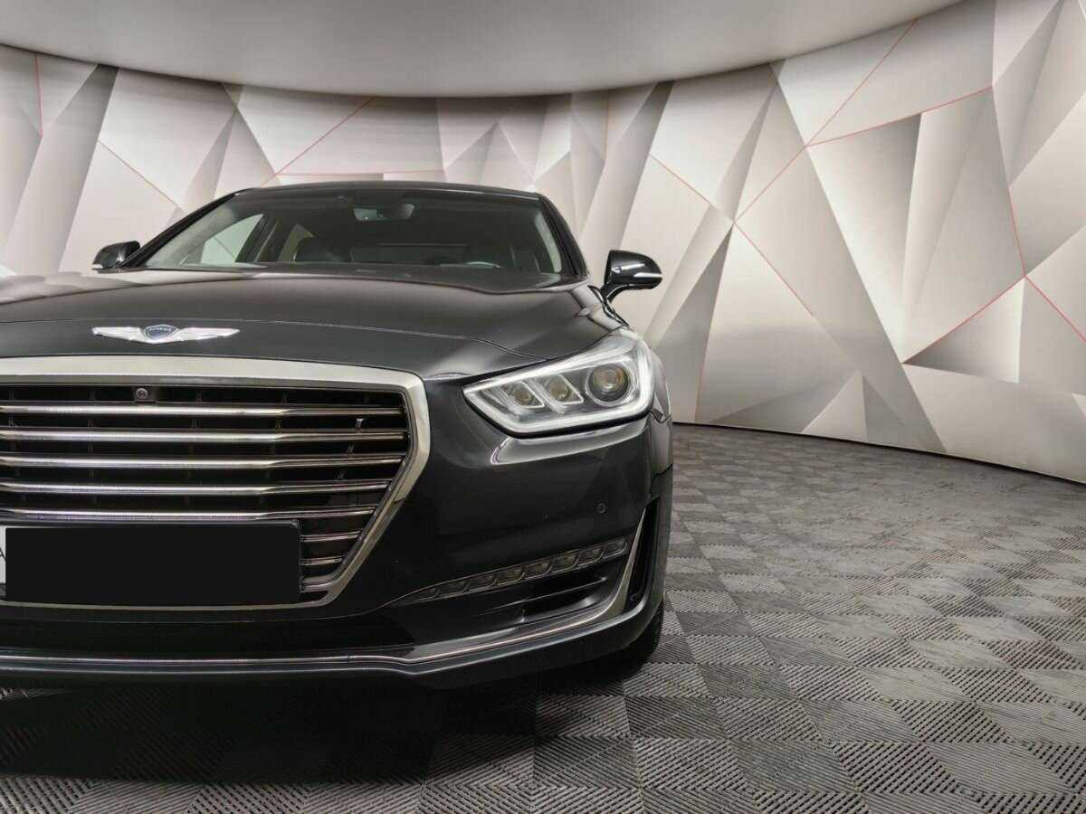 Купить Genesis G90 с пробегом. Фото: #16