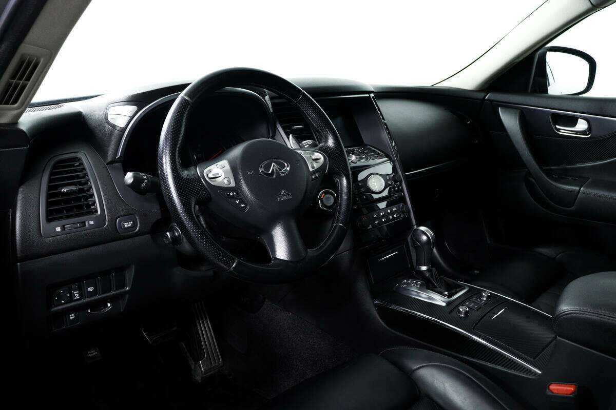 Купить Infiniti FX с пробегом. Фото: #12