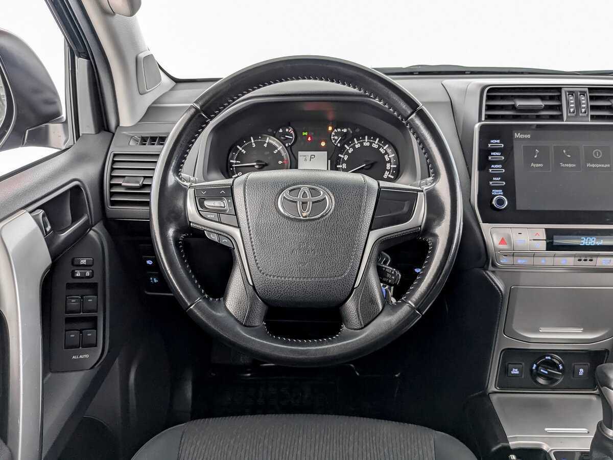Купить Toyota Land Cruiser Prado с пробегом. Фото: #18