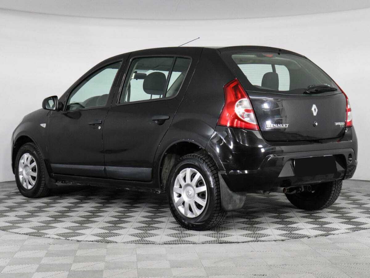 Купить Renault Sandero с пробегом. Фото: #3