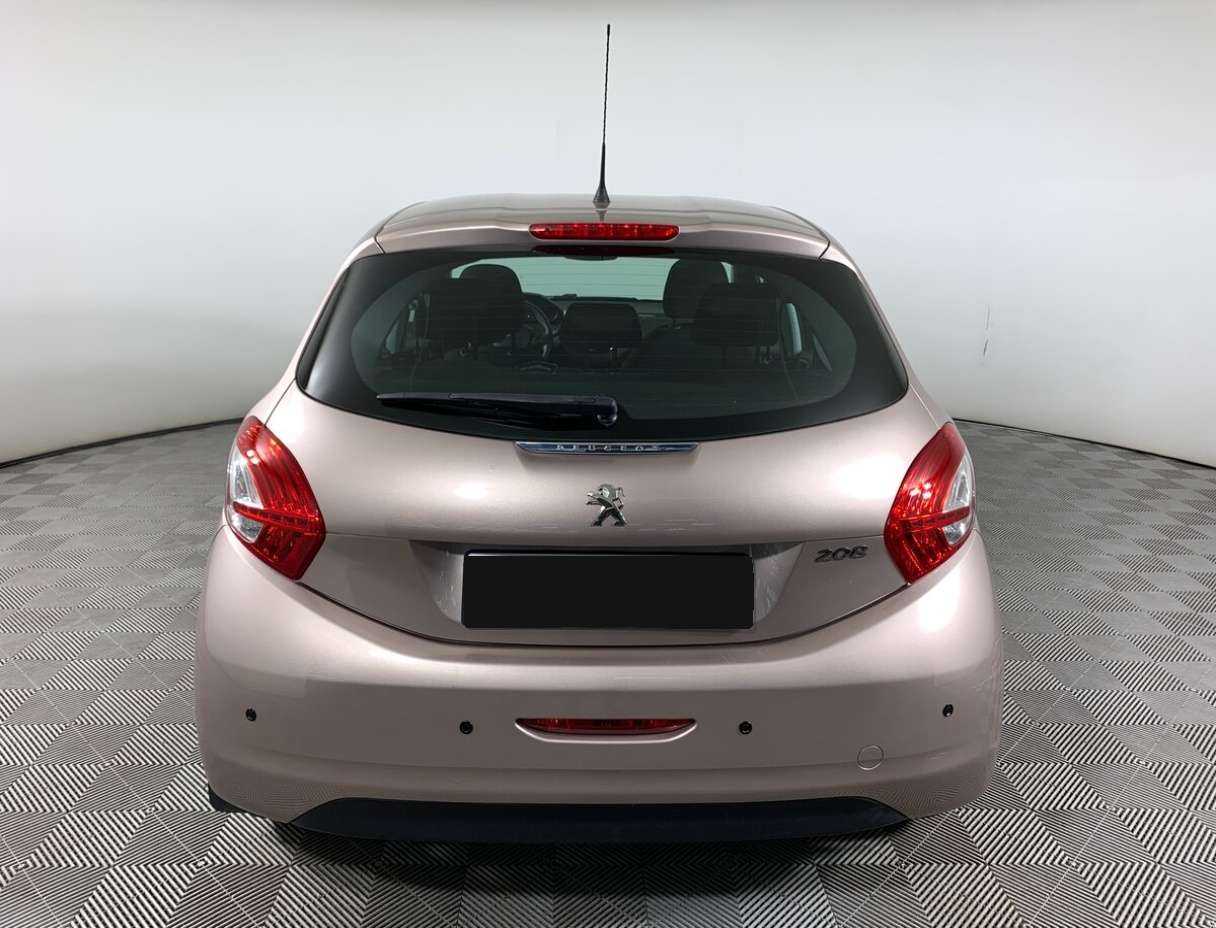 Купить Peugeot 208 с пробегом. Фото: #5