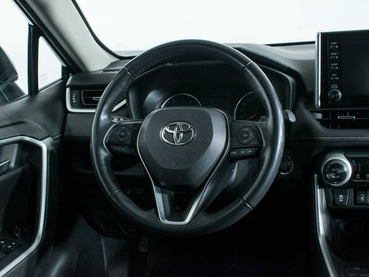 Купить Toyota RAV4 с пробегом. Фото: #9