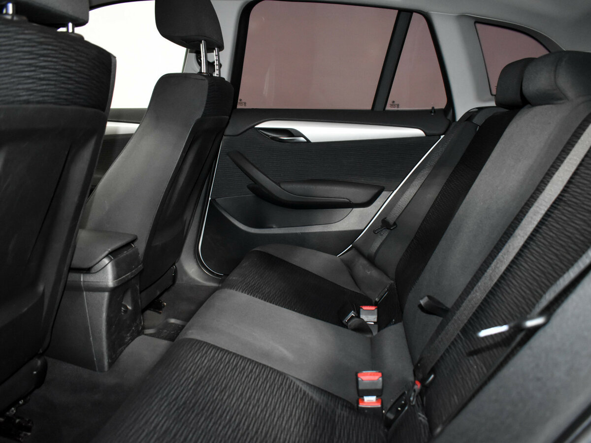 Купить BMW X1 с пробегом. Фото: #11