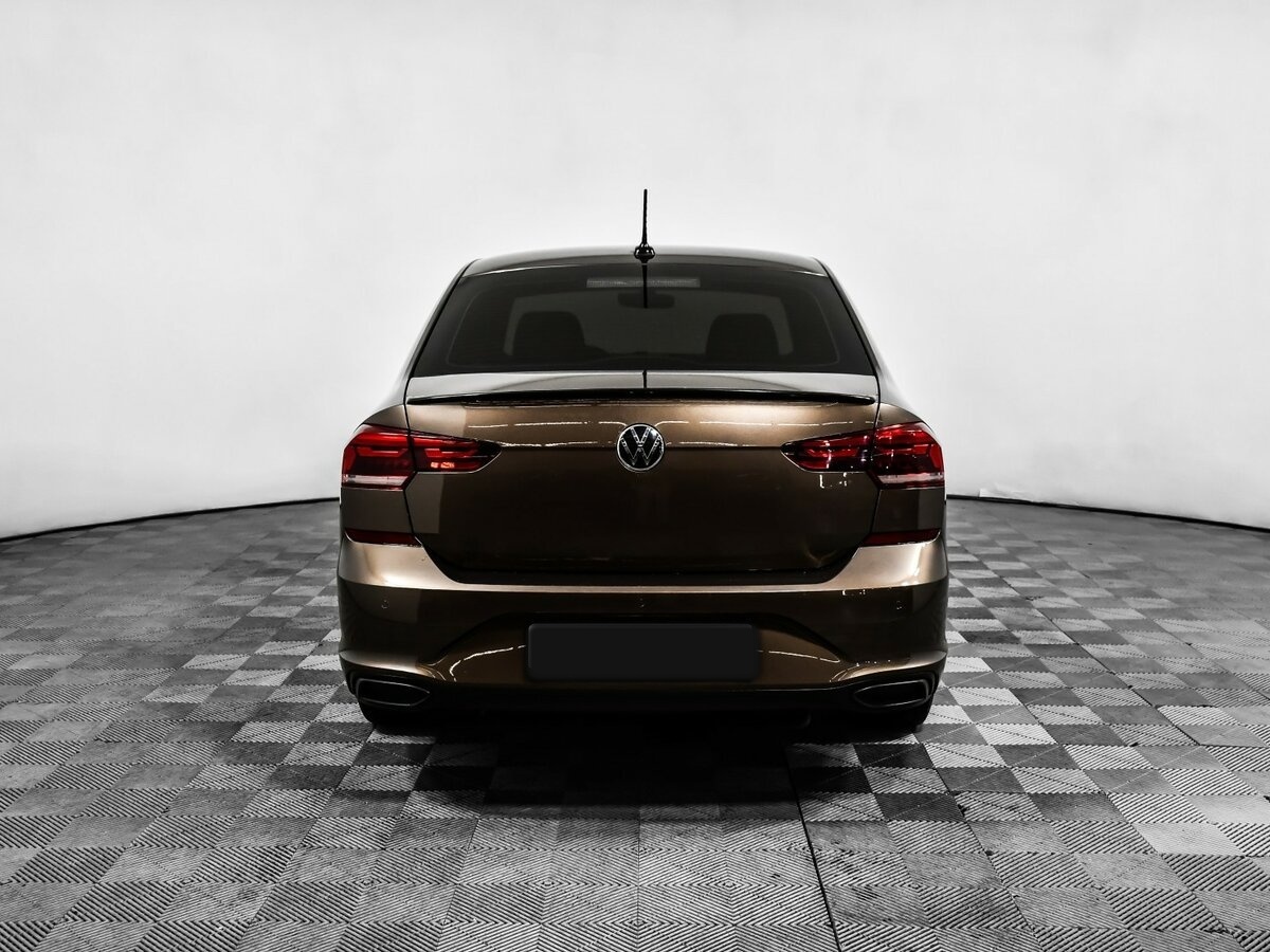 Купить Volkswagen Polo с пробегом. Фото: #4