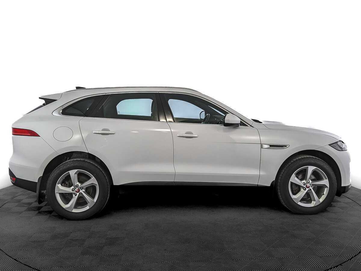Купить Jaguar F-Pace с пробегом. Фото: #3