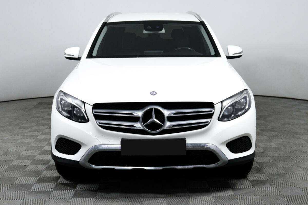 Купить Mercedes-Benz GLC с пробегом. Фото: #1