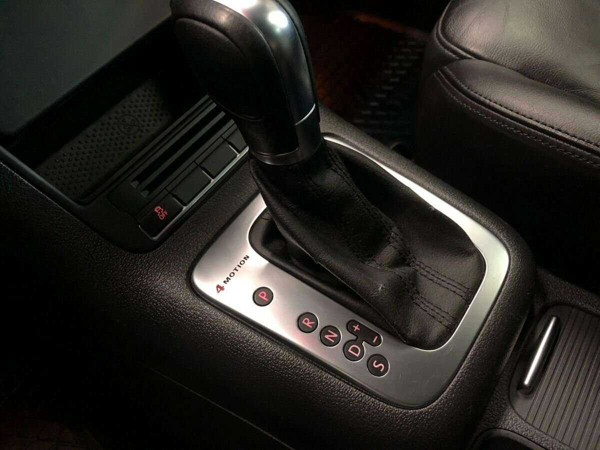 Купить Volkswagen Tiguan с пробегом. Фото: #13