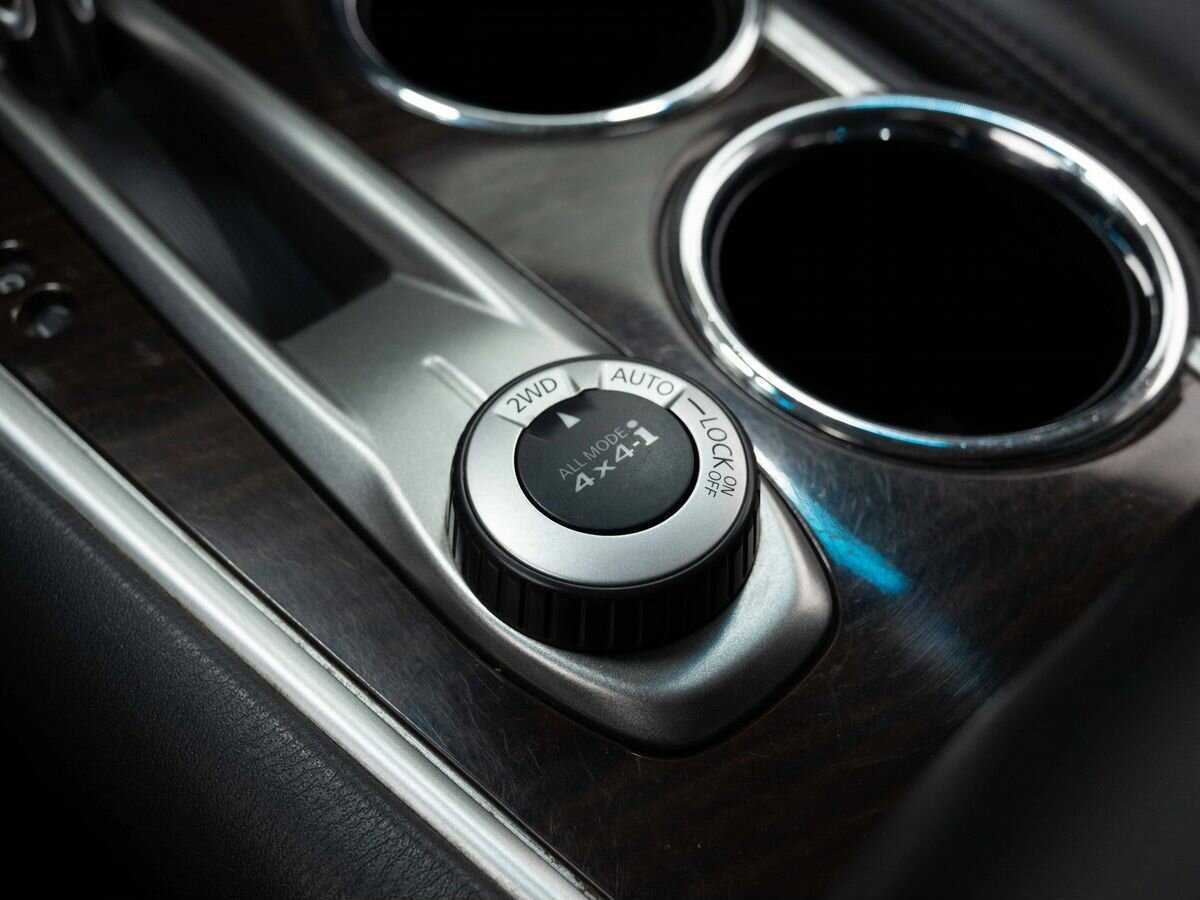 Купить Nissan Pathfinder с пробегом. Фото: #27