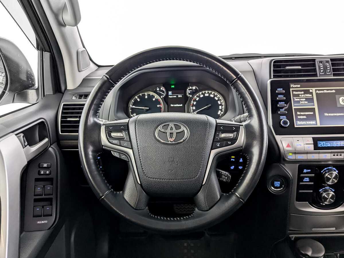 Купить Toyota Land Cruiser Prado с пробегом. Фото: #17