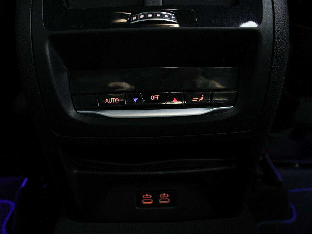 Купить BMW X3 с пробегом. Фото: #12