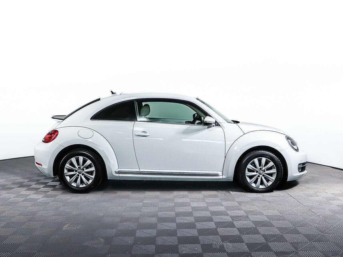 Купить Volkswagen Beetle с пробегом. Фото: #3