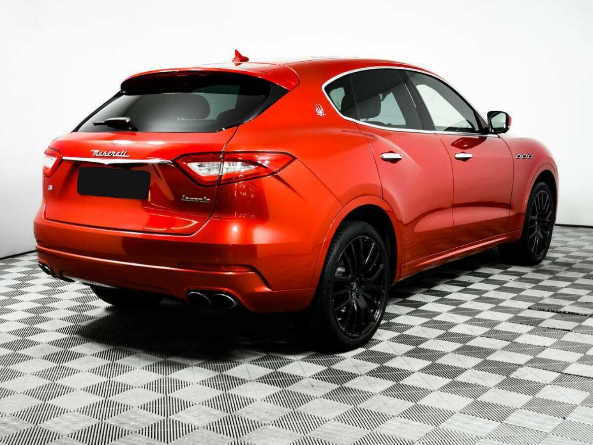 Купить Maserati Levante с пробегом. Фото: #4