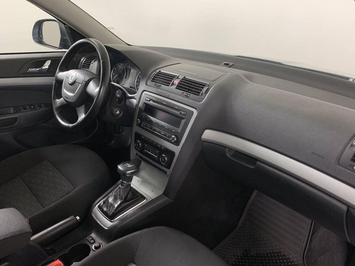 Купить Skoda Octavia с пробегом. Фото: #12