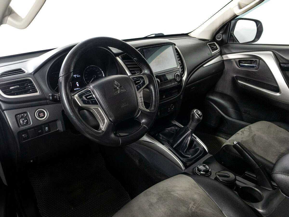 Купить Mitsubishi Pajero Sport с пробегом. Фото: #10