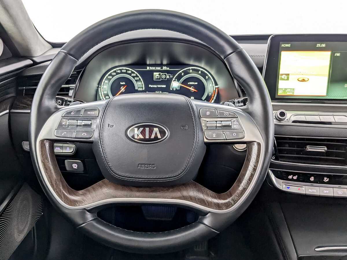 Купить Kia K900 с пробегом. Фото: #18