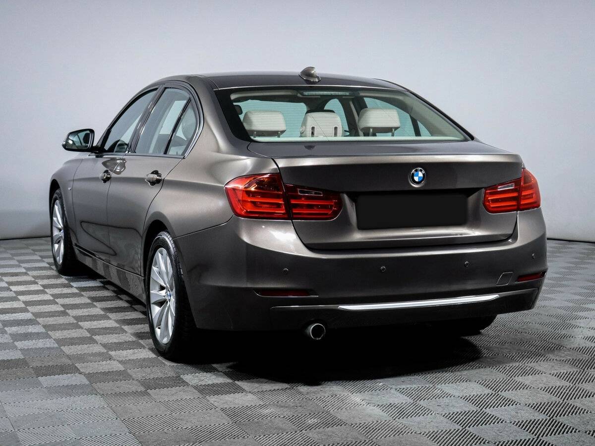 Купить BMW 3 серии с пробегом. Фото: #5