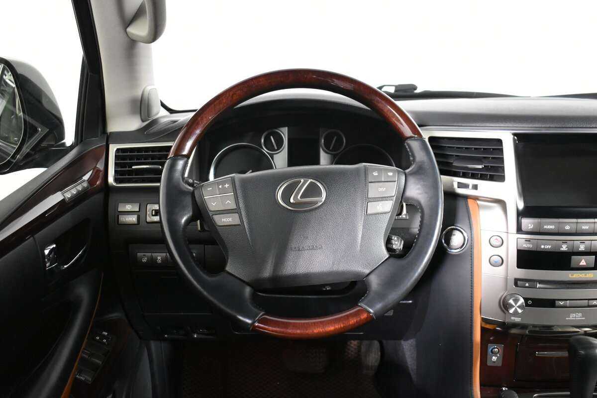 Купить Lexus LX с пробегом. Фото: #14