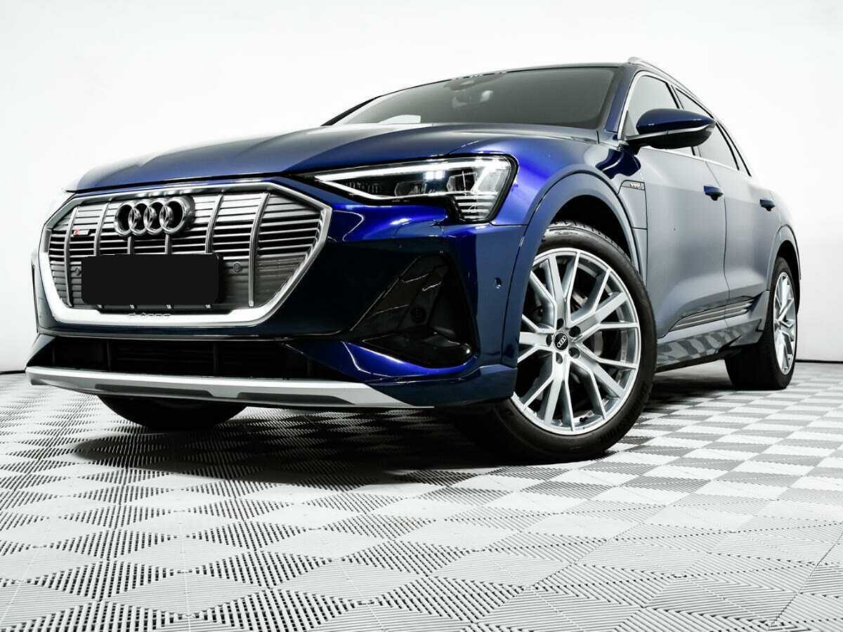 Купить Audi e-tron с пробегом. Фото: #9