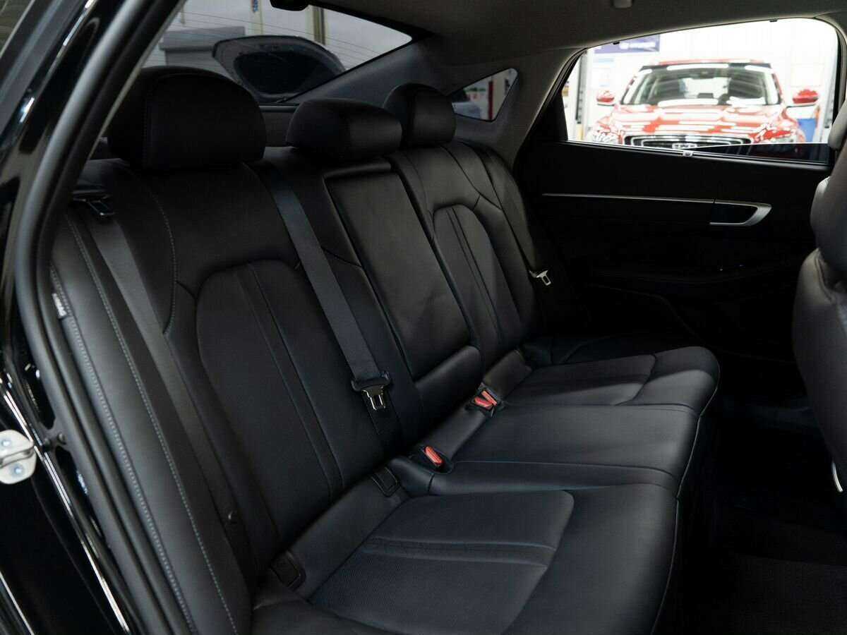 Купить Hyundai Sonata с пробегом. Фото: #7