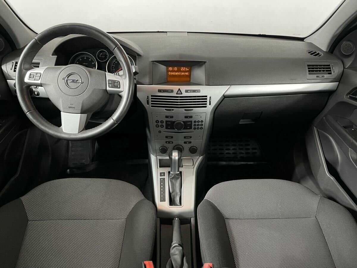 Купить Opel Astra с пробегом. Фото: #6