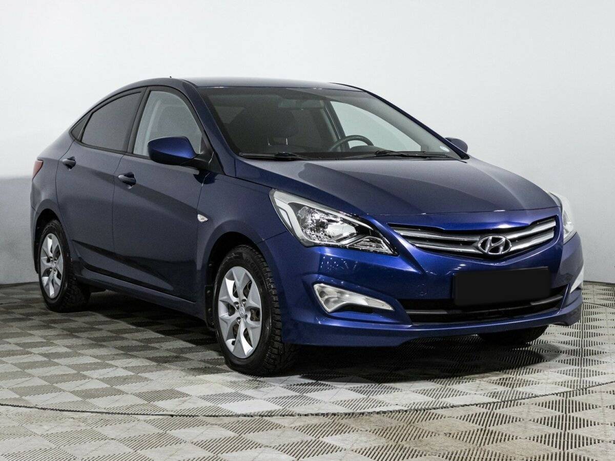 Купить Hyundai Solaris с пробегом. Фото: #2