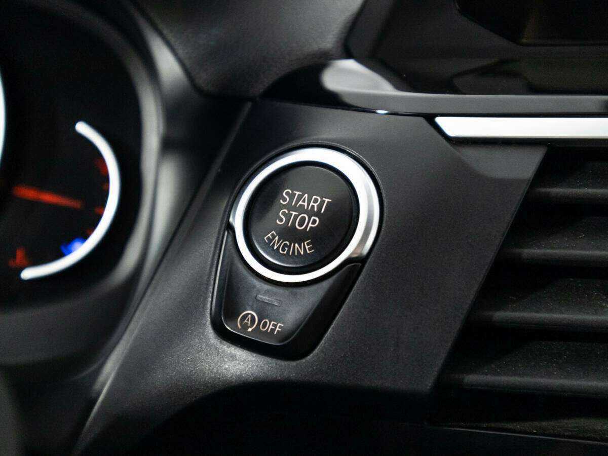 Купить BMW X4 с пробегом. Фото: #16
