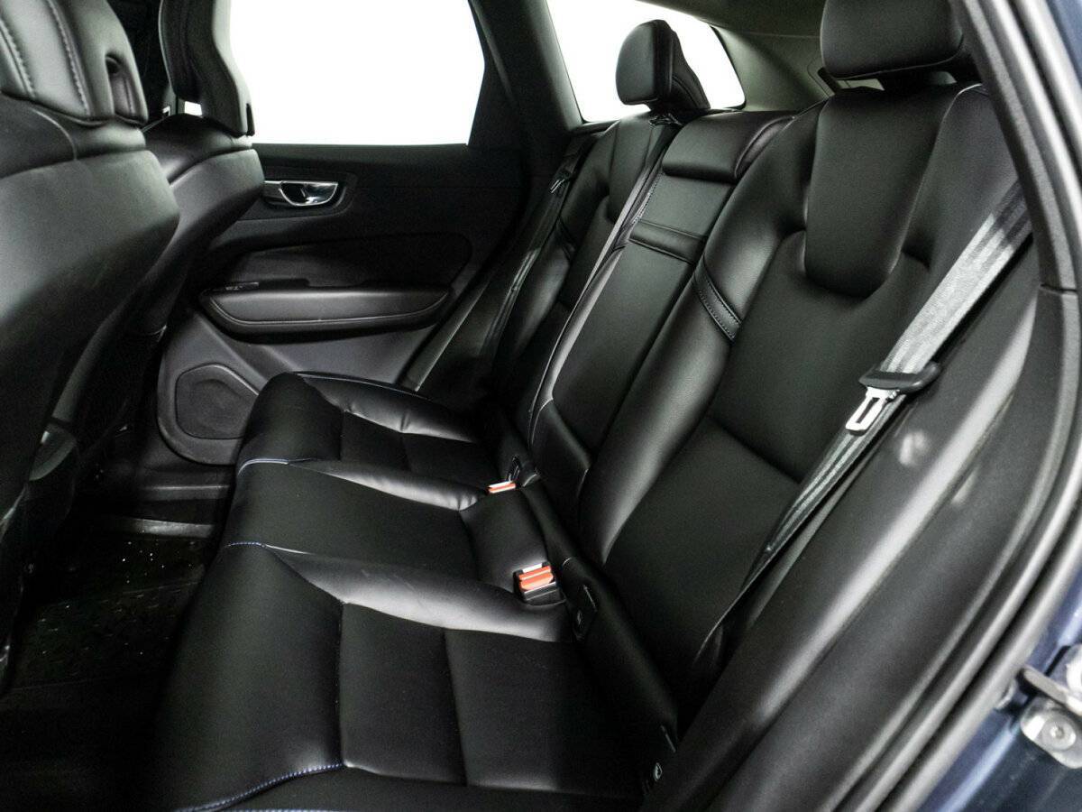 Купить Volvo XC60 с пробегом. Фото: #9