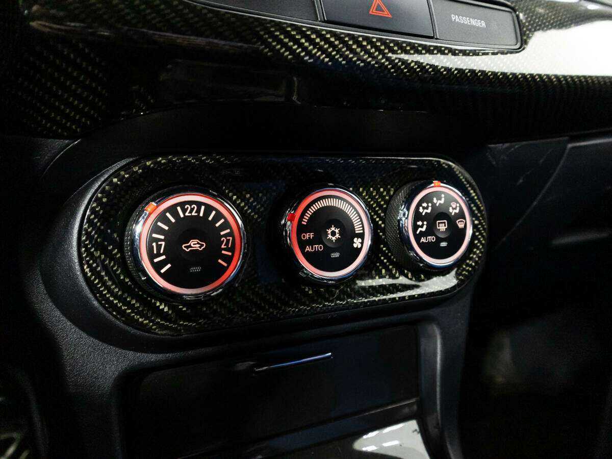 Купить Mitsubishi Lancer Evolution с пробегом. Фото: #14