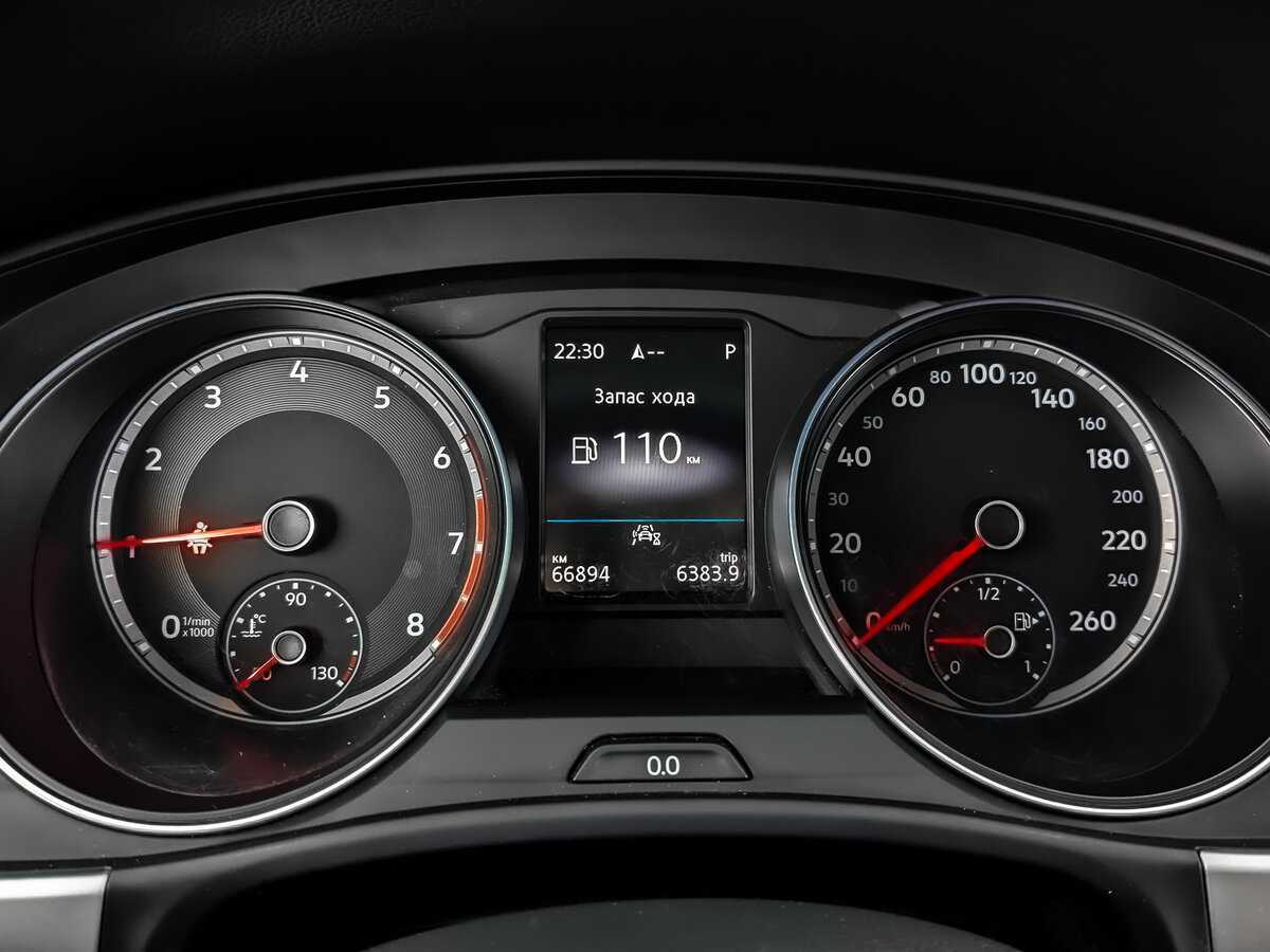 Купить Volkswagen Teramont с пробегом. Фото: #11